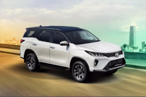 Fortuner Legender Taxi in Goa